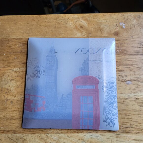 Classic London England City Display Glass Souvenir Plate Big Ben, Phone Box, etc - Picture 4 of 5
